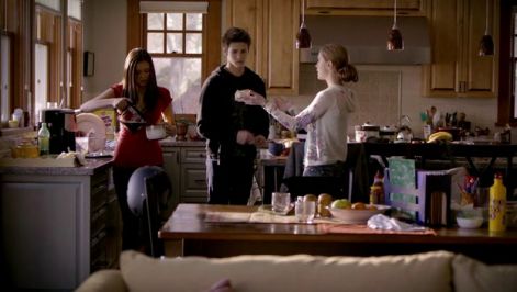 the.vampire.diaries.s01e01.hdtv.xvid-fqm.avi_000180763.jpg the.vampire.diaries.s01e01.hdtv.xvid-fqm.avi_000180763.jpg
